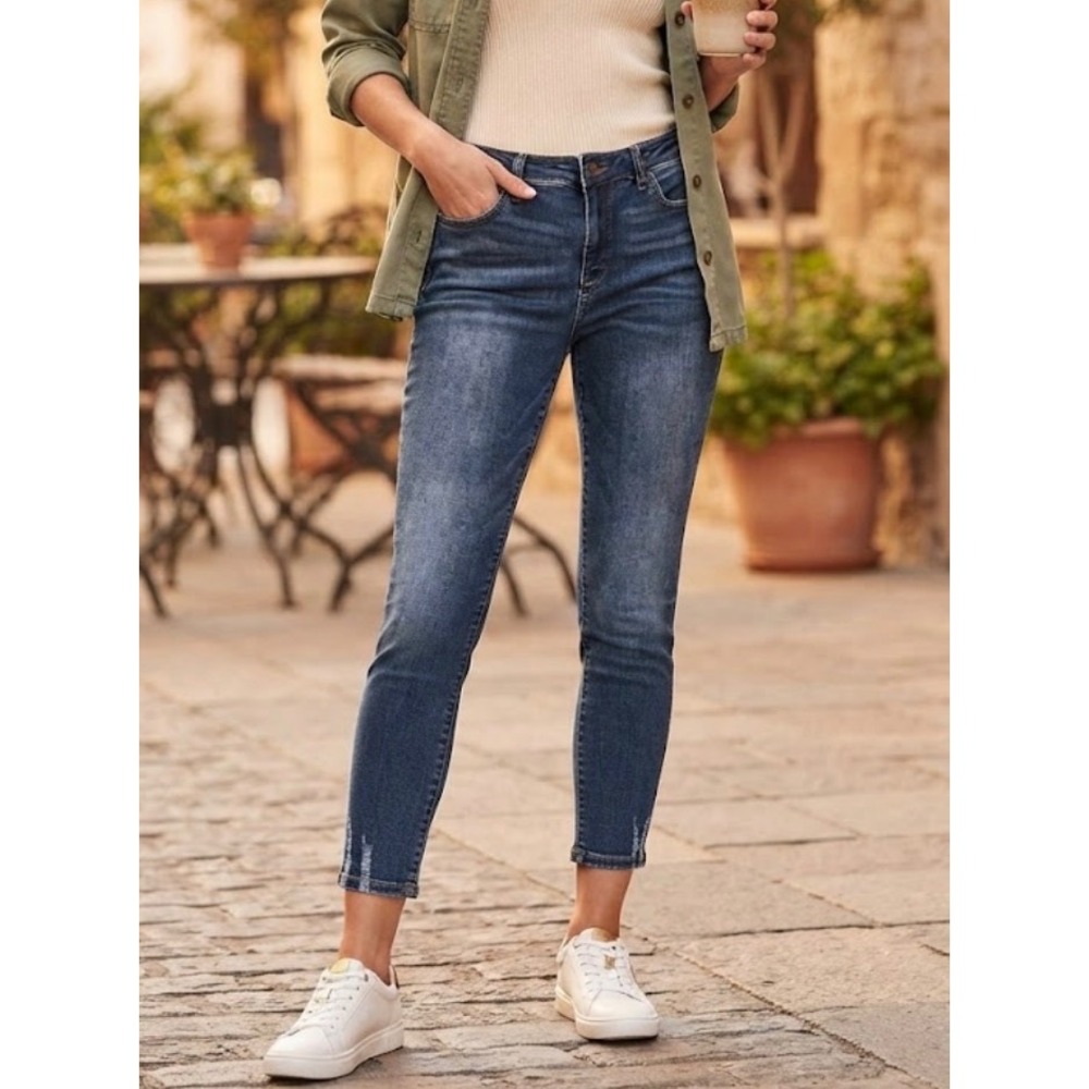 Judy Blue Mid Rise Skinny Jeans Medium‎ Wash Blue JB82102DK Womens 15/32